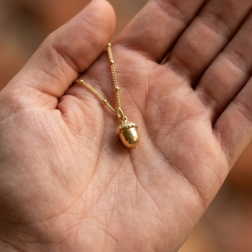 Acorn Necklace, Gold Acorn Charm, Silver Acorn Pendant, Dainty Autumn Necklace, Woodland Nature Jewellery, Fall Gift for Her