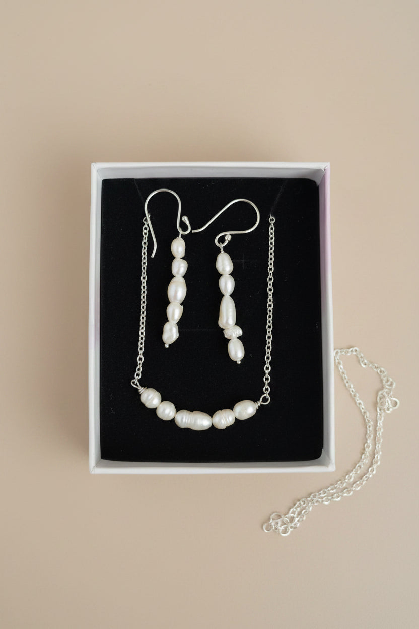 Pearl Necklace Set