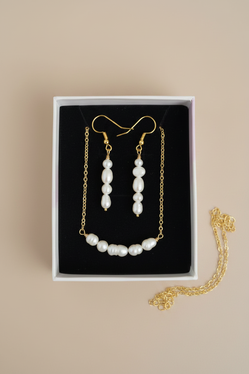 Pearl Necklace Set