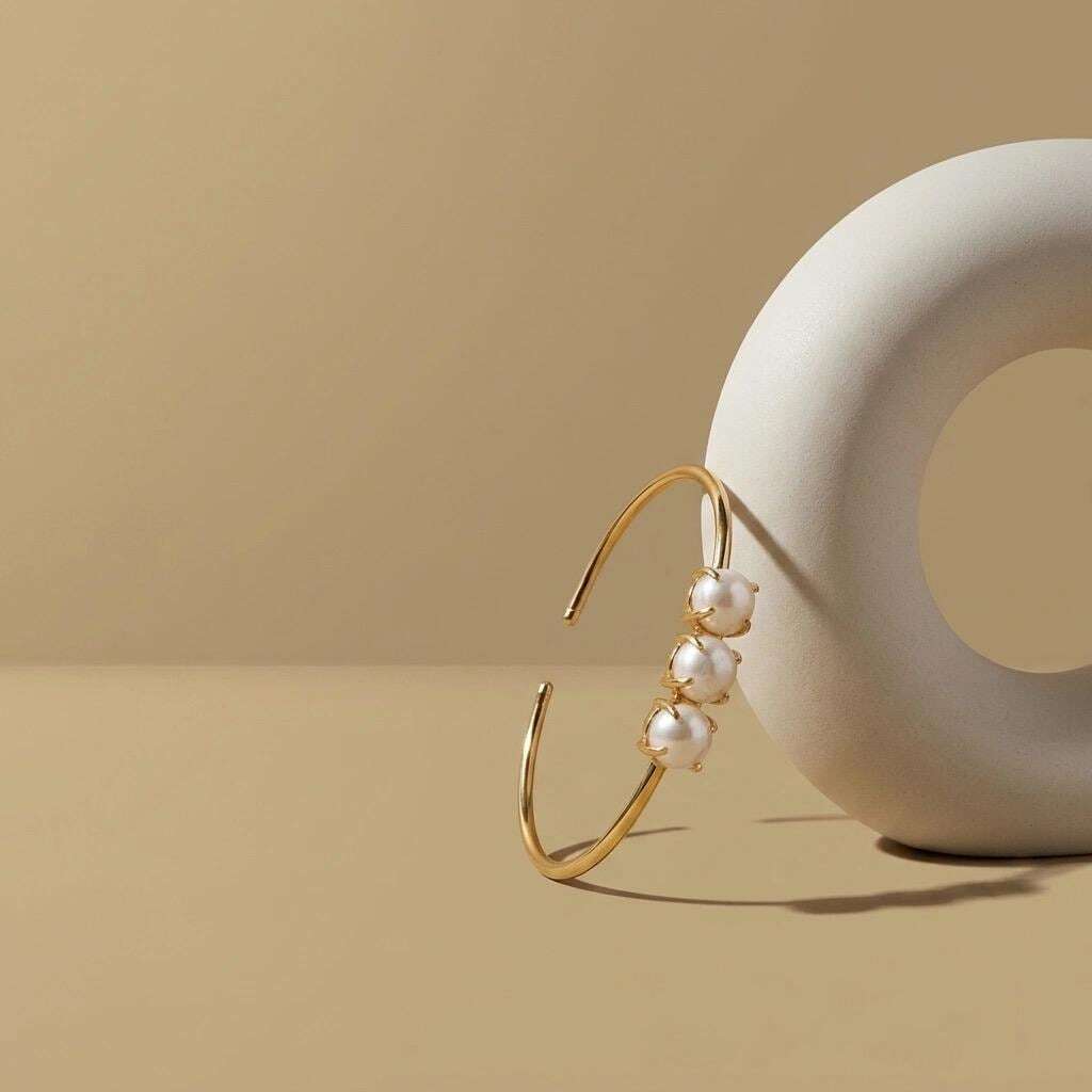Dainty Pearl Bracelet | Bridesmaid Gifts | Adjustable Gold Gemstone Boho Jewellery