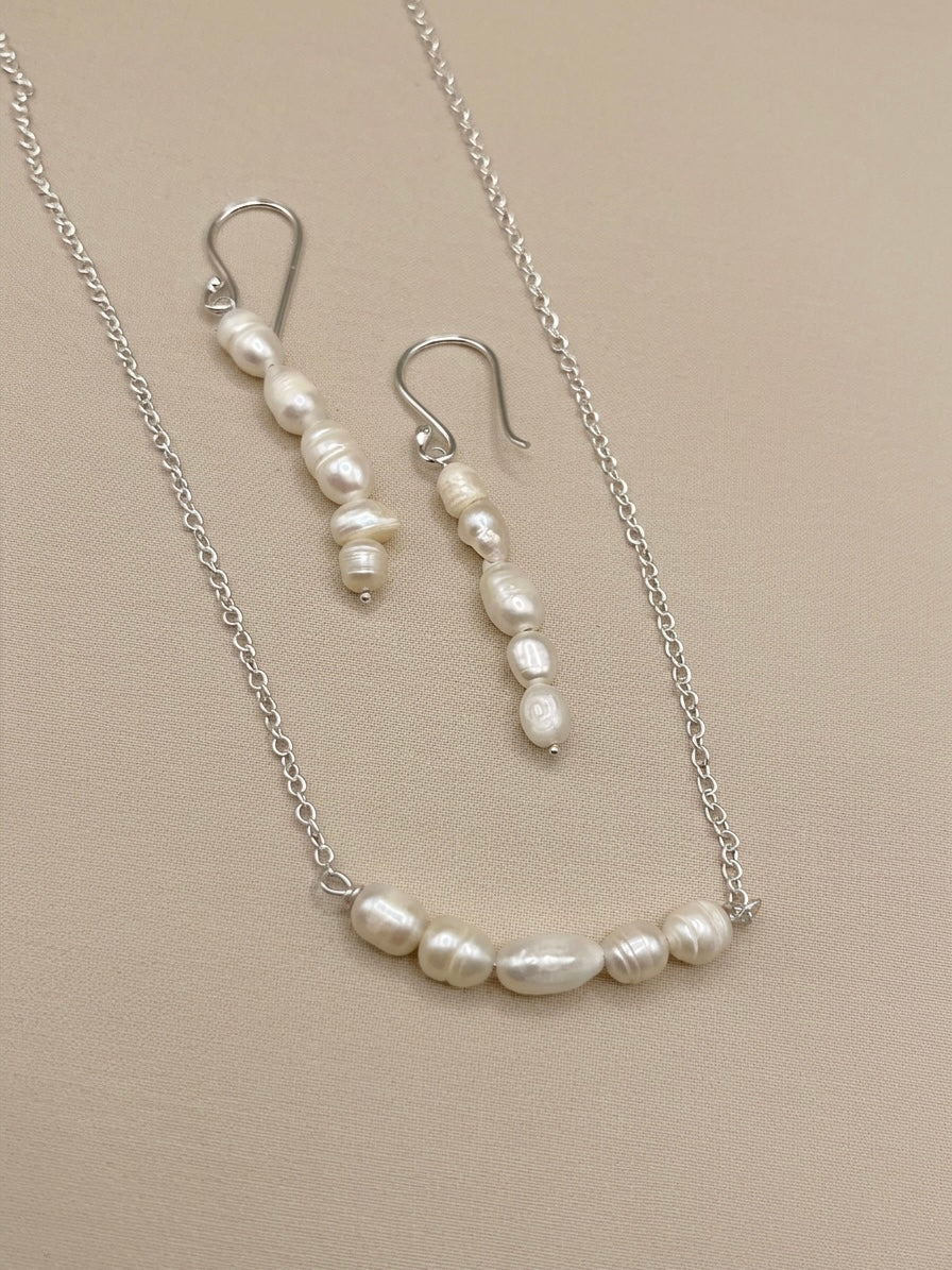 Pearl Necklace Set