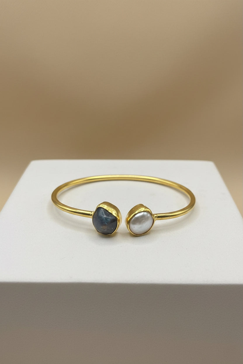 Pearl Coin Duo — Mother of Pearl Coin Bracelet