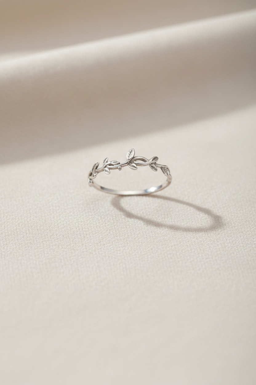 925 sterling silver leaf band ring by Aaroh Jewellery UK