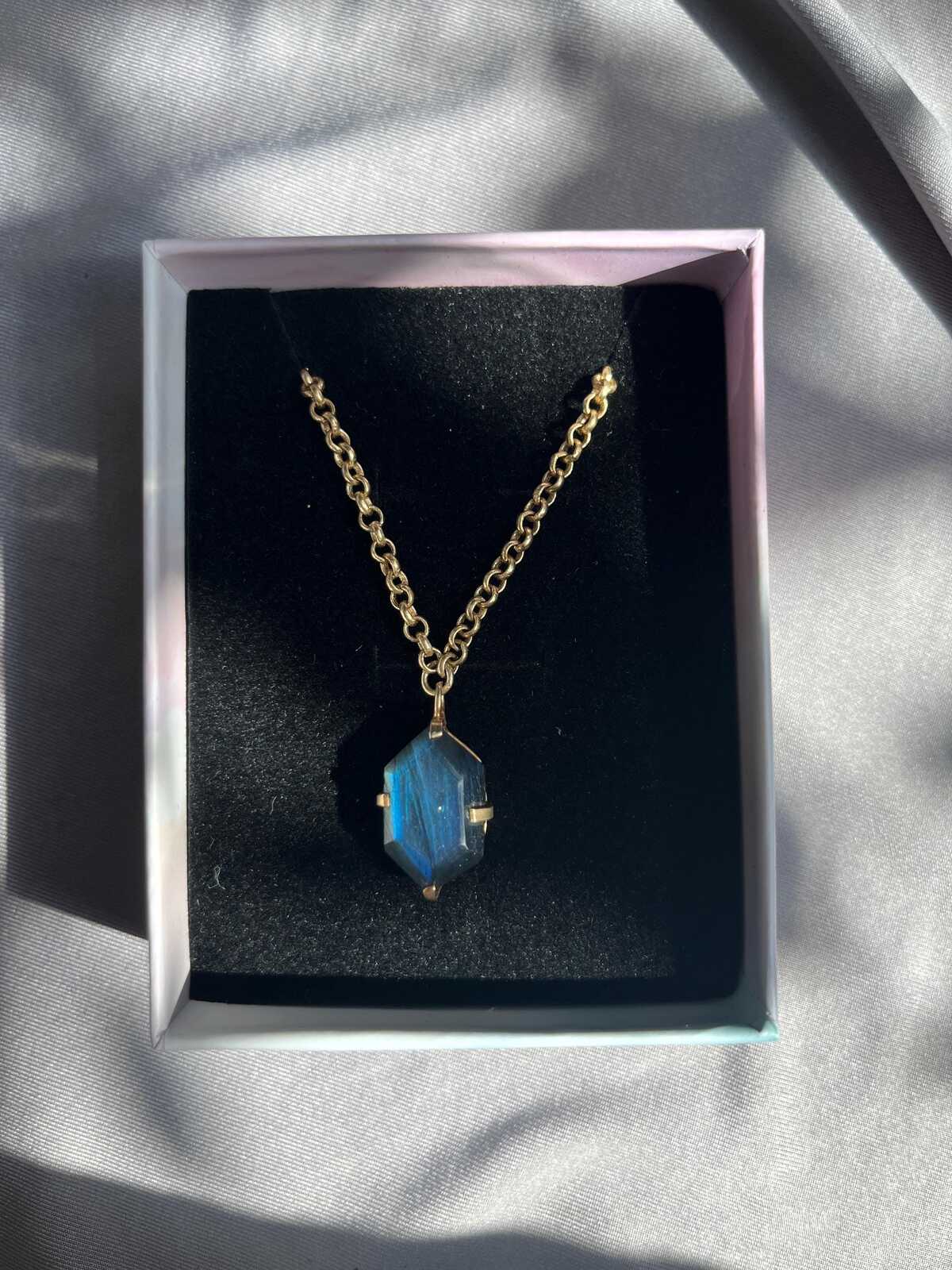 Natural Labradorite Crystal Stone Necklace | Minimalist Brass Gemstone Necklace for Women