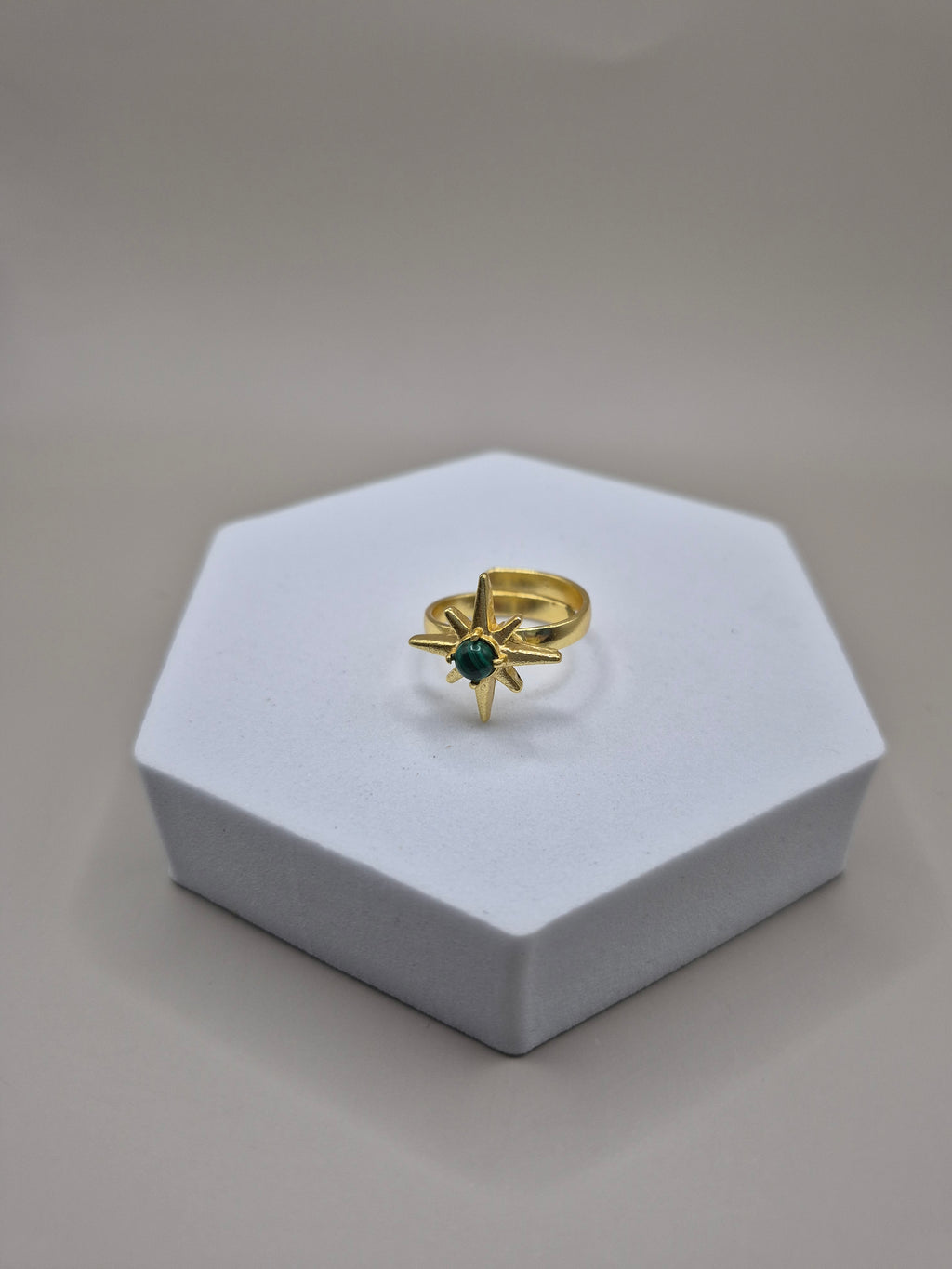star ring