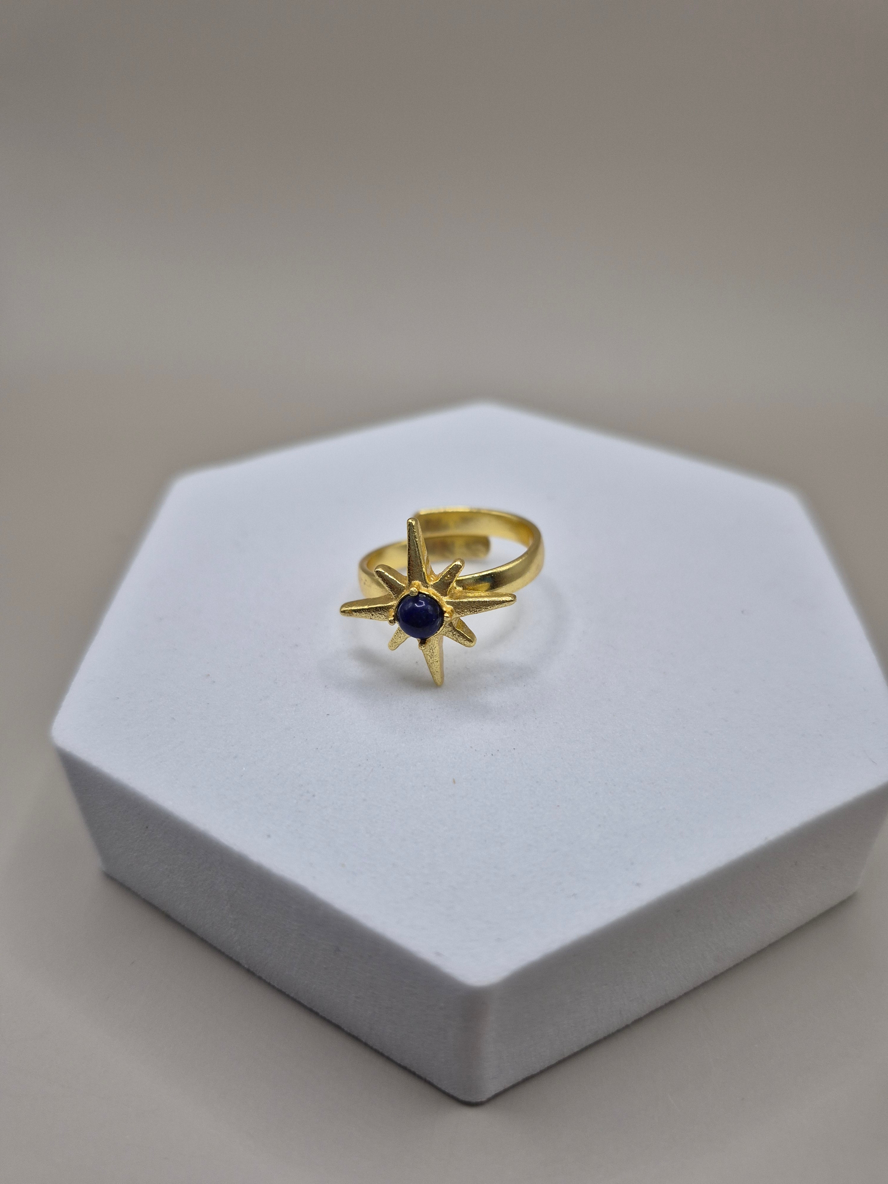 star ring
