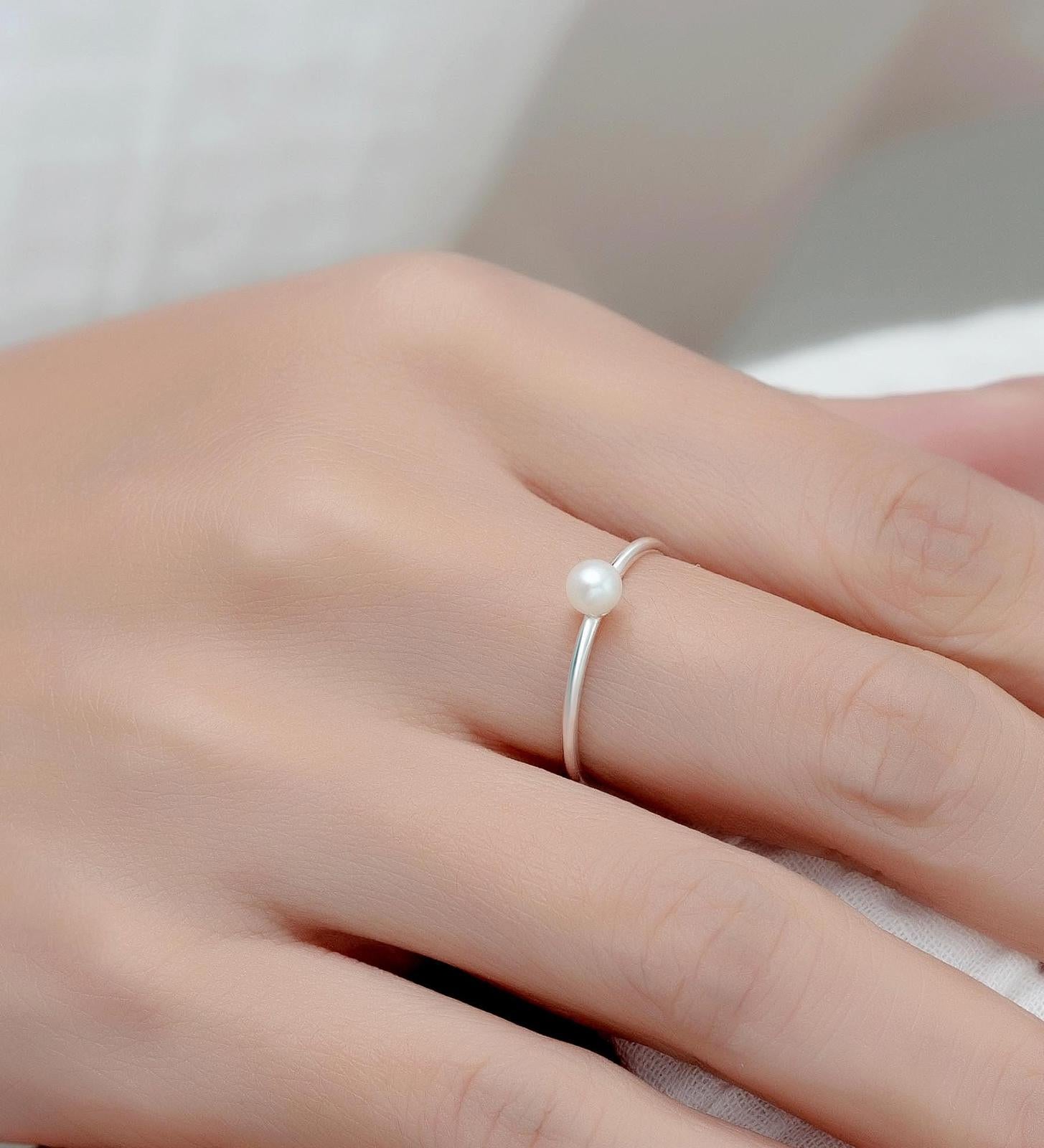 Sterling Silver Ring with 4 mm Freshwater Pearl