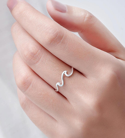 925 sterling silver wave band ring by Aaroh Jewellery
