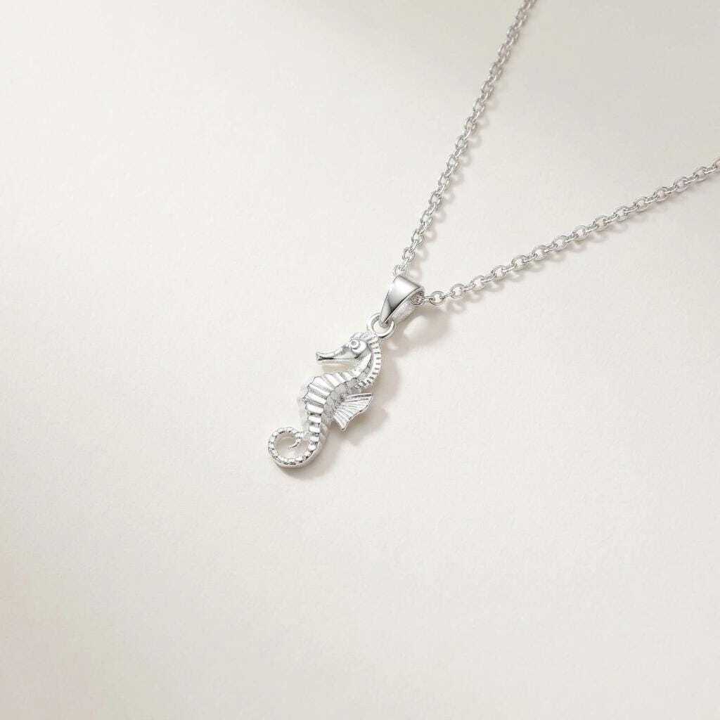 Sterling Silver Seahorse Pendant Necklace | Dainty Beach Jewellery | Sea Jewellery | Ocean Lover Gift